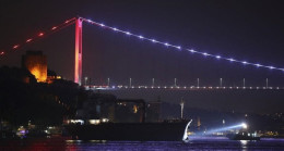 İstanbul Boğazı trafiğe kapatıldı
